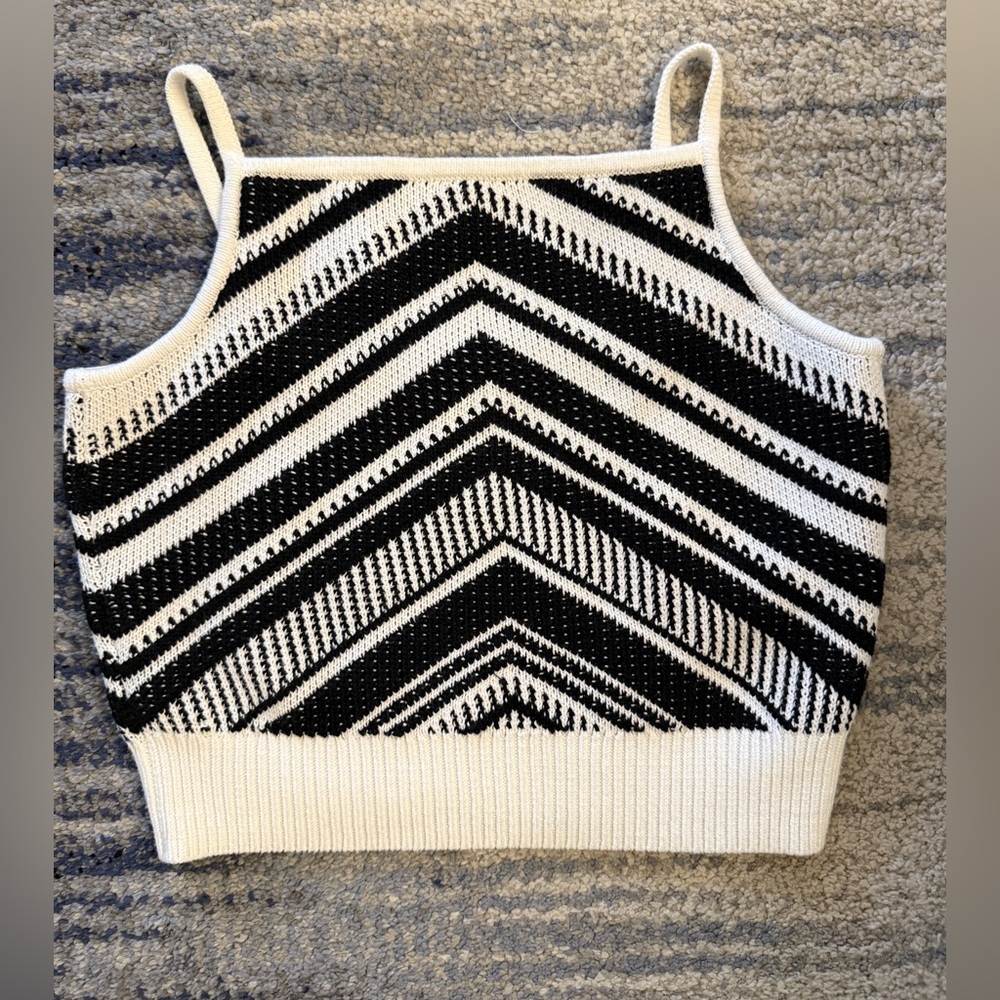 Club Monaco Chevron Knit Crop Tank